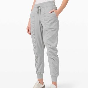 Lululemon - Dance Jogger